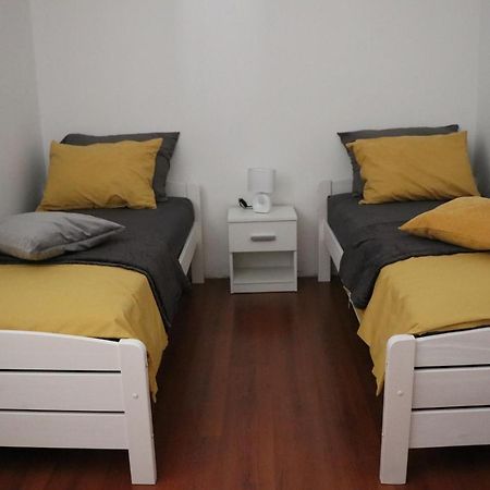 Nona Lili apartment Izola Esterno foto